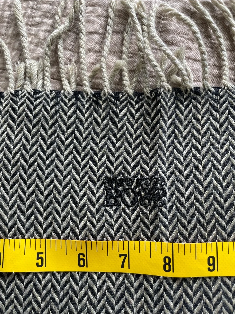 Men's Boss Herringbone Fringe Scarf - Black & Cream